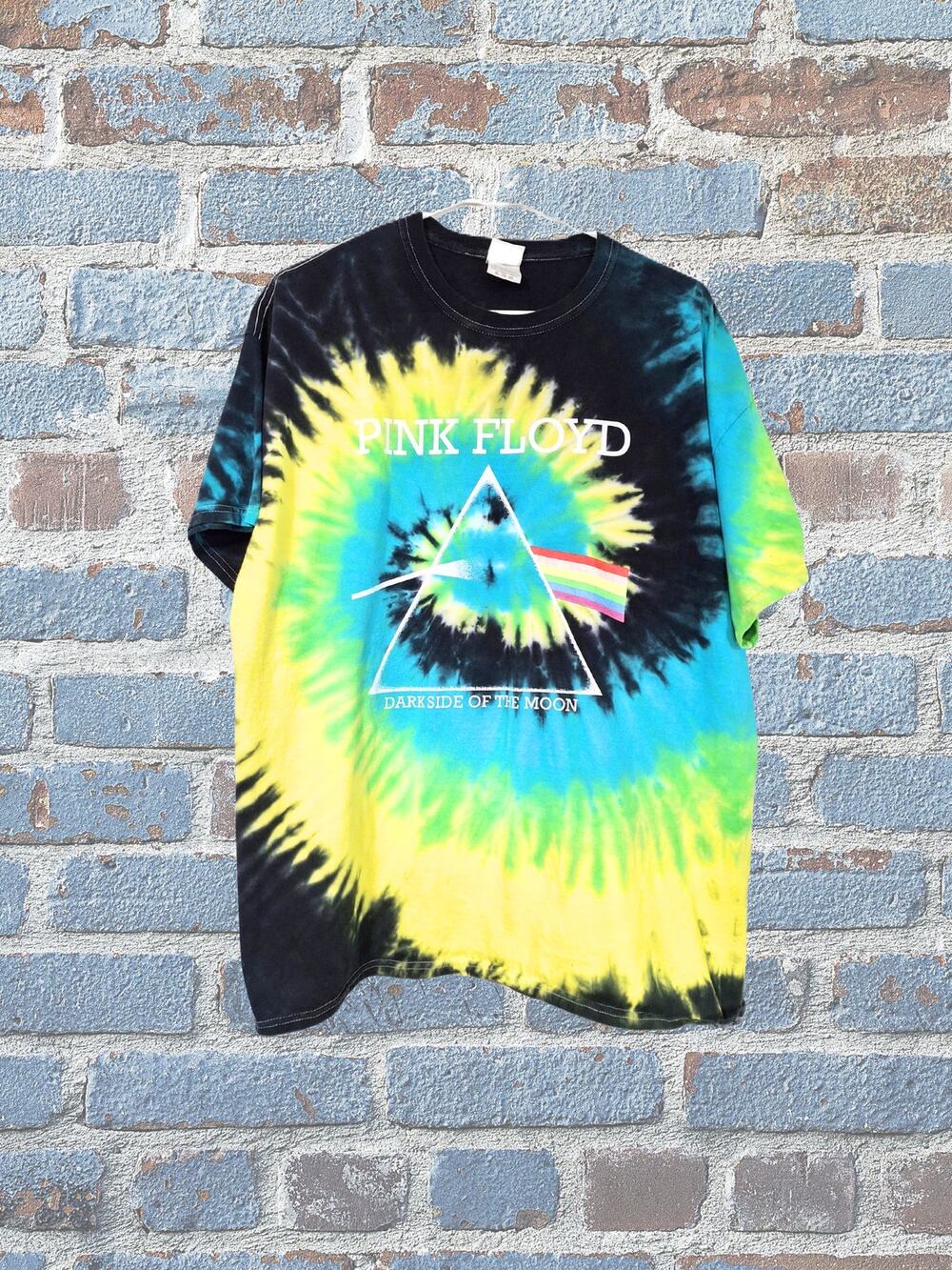 Pink Floyd Dark Side of the Moon Tie‑Dye T‑Shirt by Colortone – Unisex - Size XL